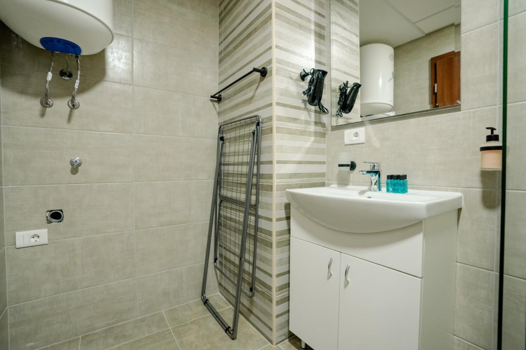 Darki Apartments 3 - Very Central Stay With Free Parking Ohrid Exterior photo